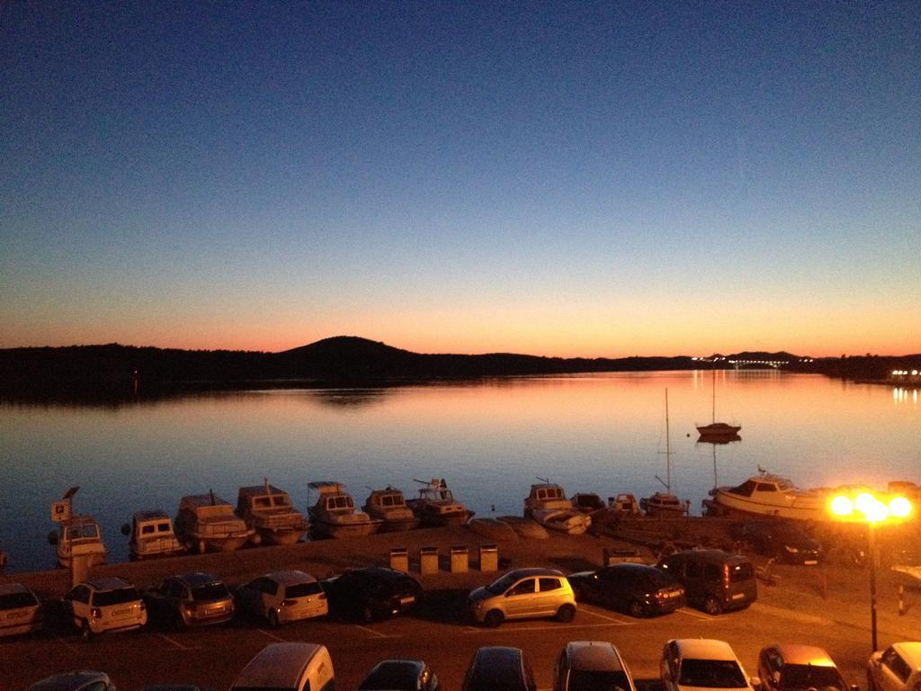 Torriano Holiday House Sibenik Bagian luar foto
